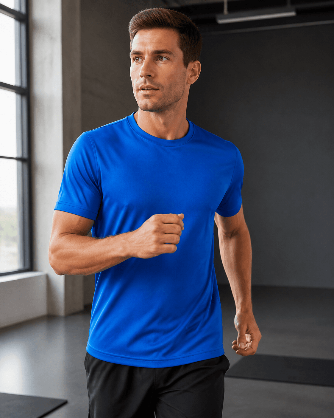 Performance T-shirt Lightweight athletic construction